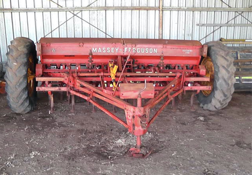 Massey Ferguson Sunshine 500 Combine Machinery & Equipment Massey Ferguson Sunshine 500 Combine Machinery & Equipment